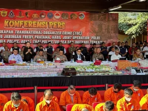 operasi-escobar-polri-dan-kerjasama-internasional-buru-fredy-pratama-gembong-narkoba-internasional